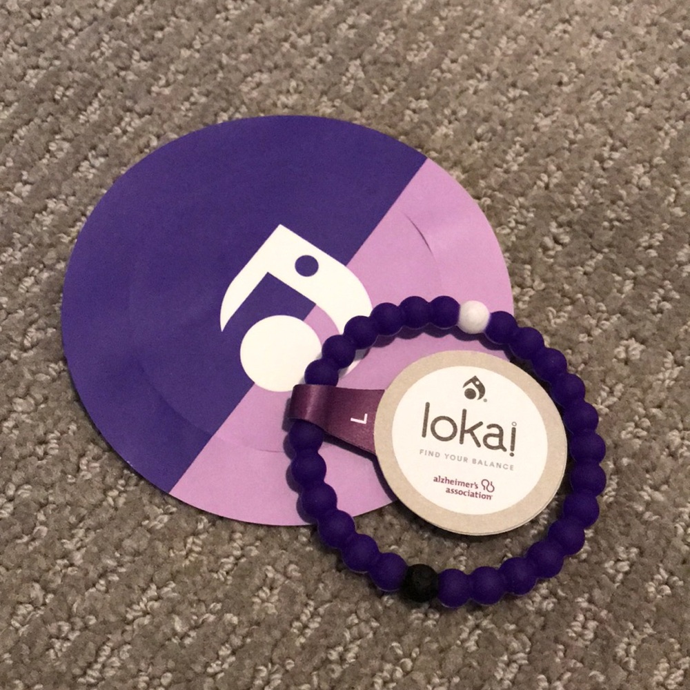 CAUSE COLLECTION
Alzheimer's Split Lokai